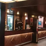 @ Palace 1 *